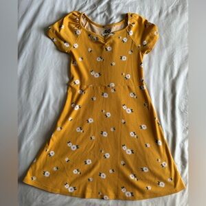 So ribbed gold floral dress